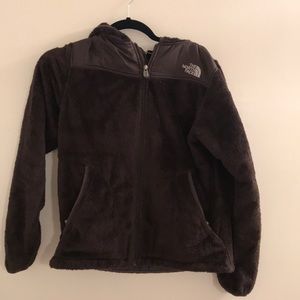 Women’s North face fuzzy jacket with hood